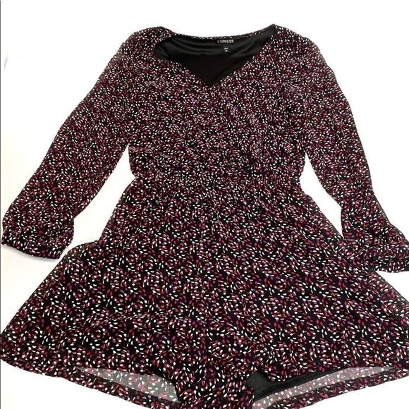 Express abstract print long sleeve surplice romper - Picture 8 of 16